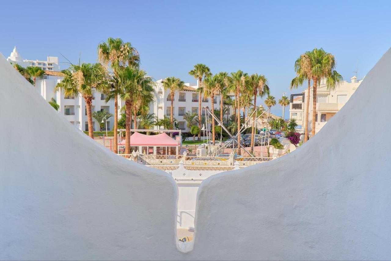 Weforyou Ola Puerto Marina Apartment بينالماذينا المظهر الخارجي الصورة